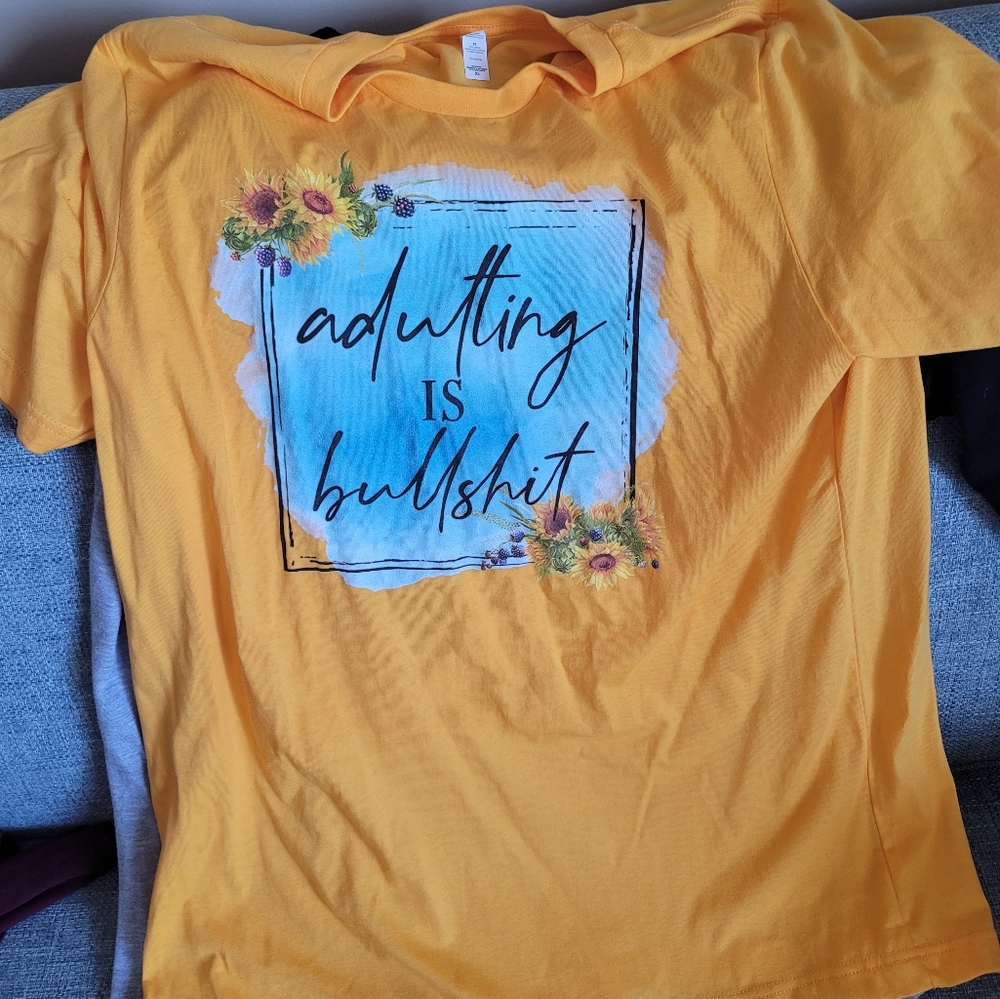 Set Of 3 Womens Tops. Shamrock Baseball T (XL), Yellow T (XL), Long Sleeve T(XXX - Picture 6 of 7